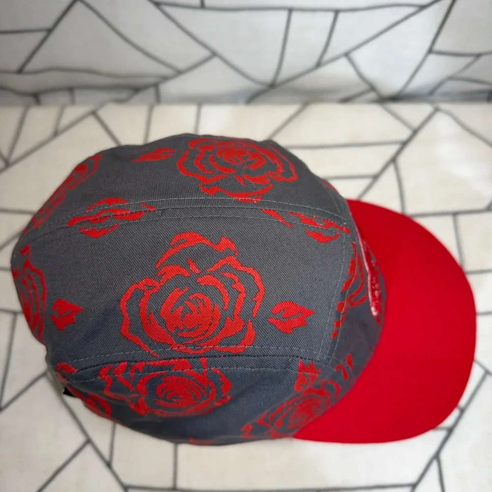 Zephyr Detroit Red Wings Hat OSFM Grey Red Rose Print 5 Panel Sample Cap